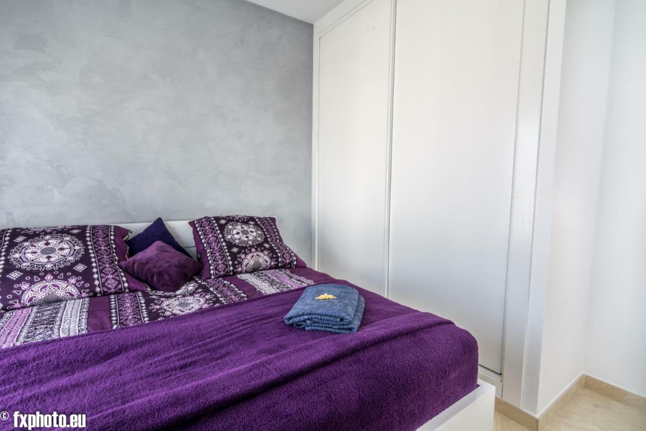 Eluxuria Sunny Villa Торевьиа Экстерьер фото