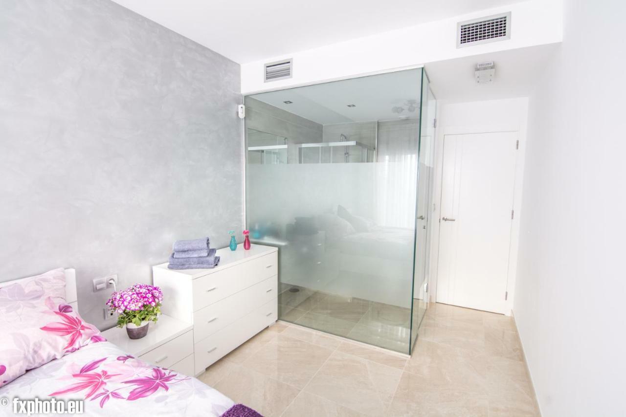 Eluxuria Sunny Villa Торевьиа Экстерьер фото